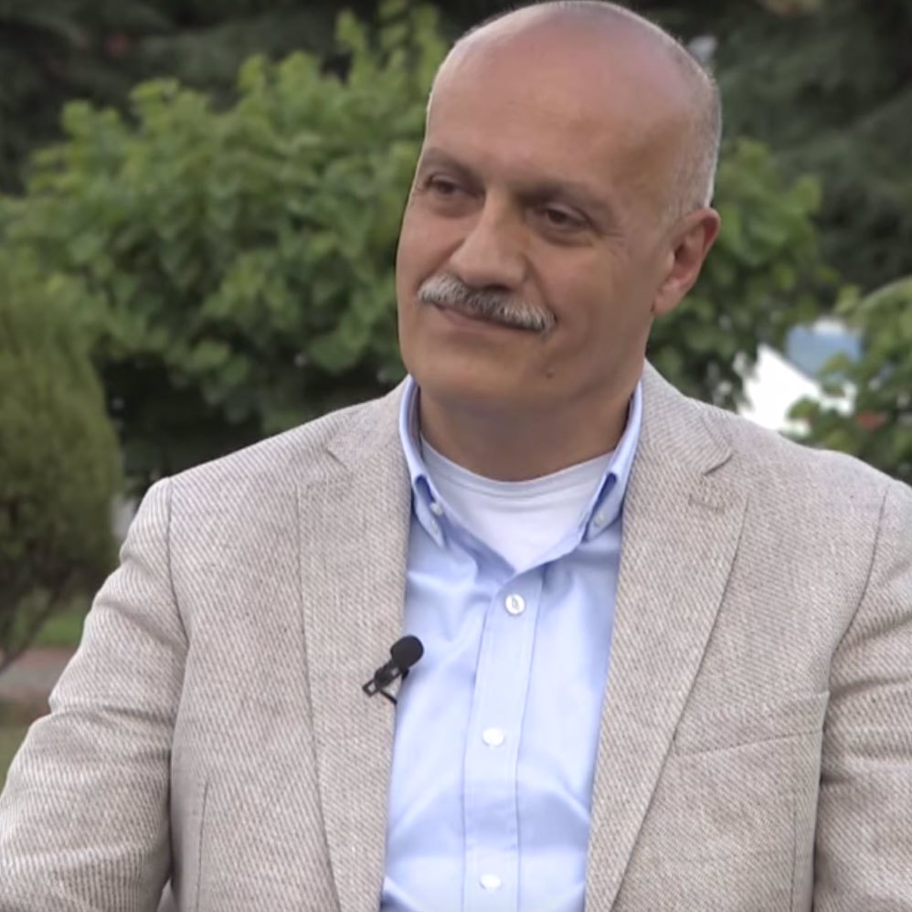 Prof. Dr. Şahin Karasar was hosted in the TV show, Ne Yapsak.