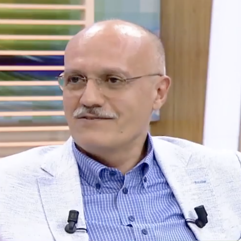 Prof. Dr. Karasar attended the TV show, Yolun Başındayken aired on Habertürk and hosted by Dr. Görkem İldaş. 